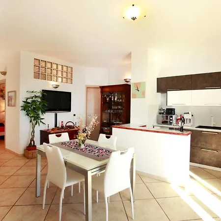 Casa Cloe تاورمينا