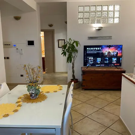 Casa Cloe تاورمينا